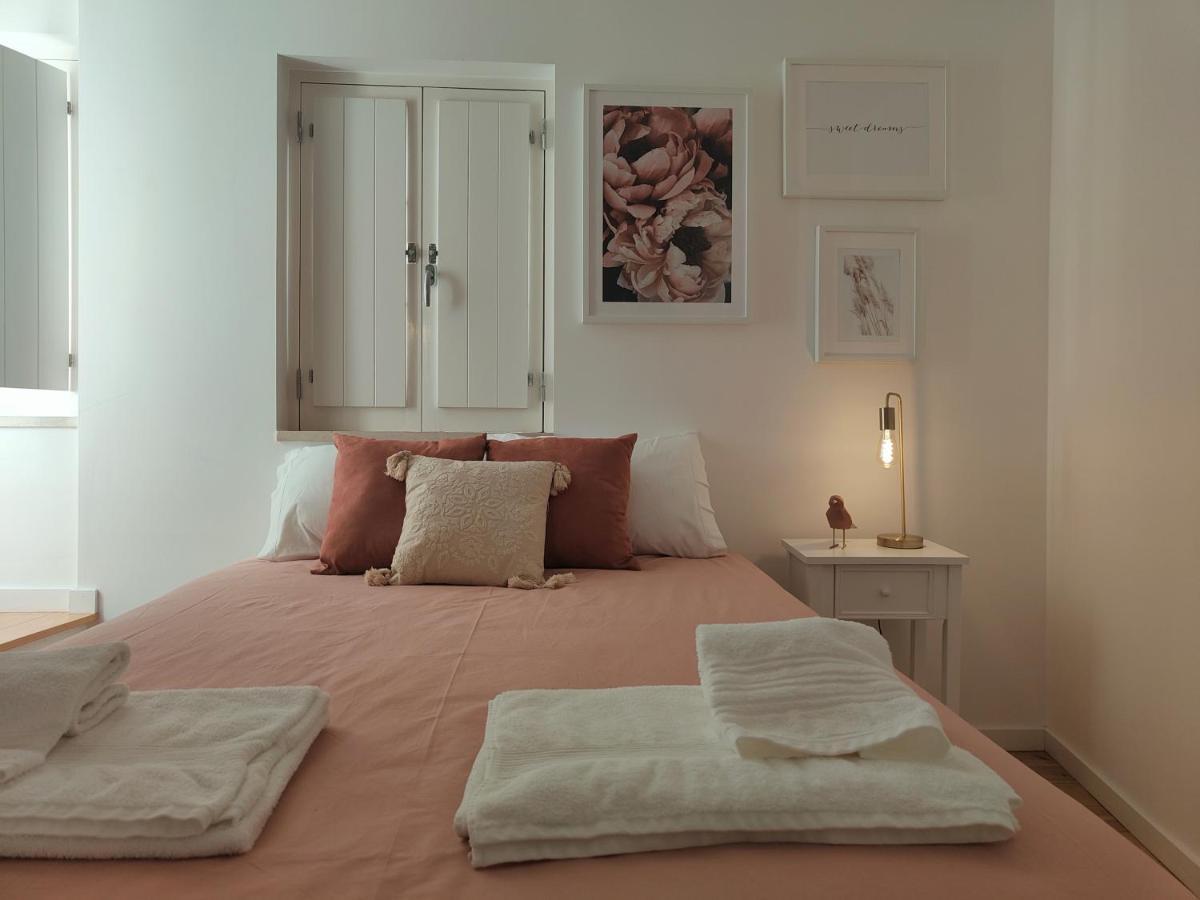 Appartamento Rose Essence Aparment - Exceptional Balcony Coimbra Esterno foto