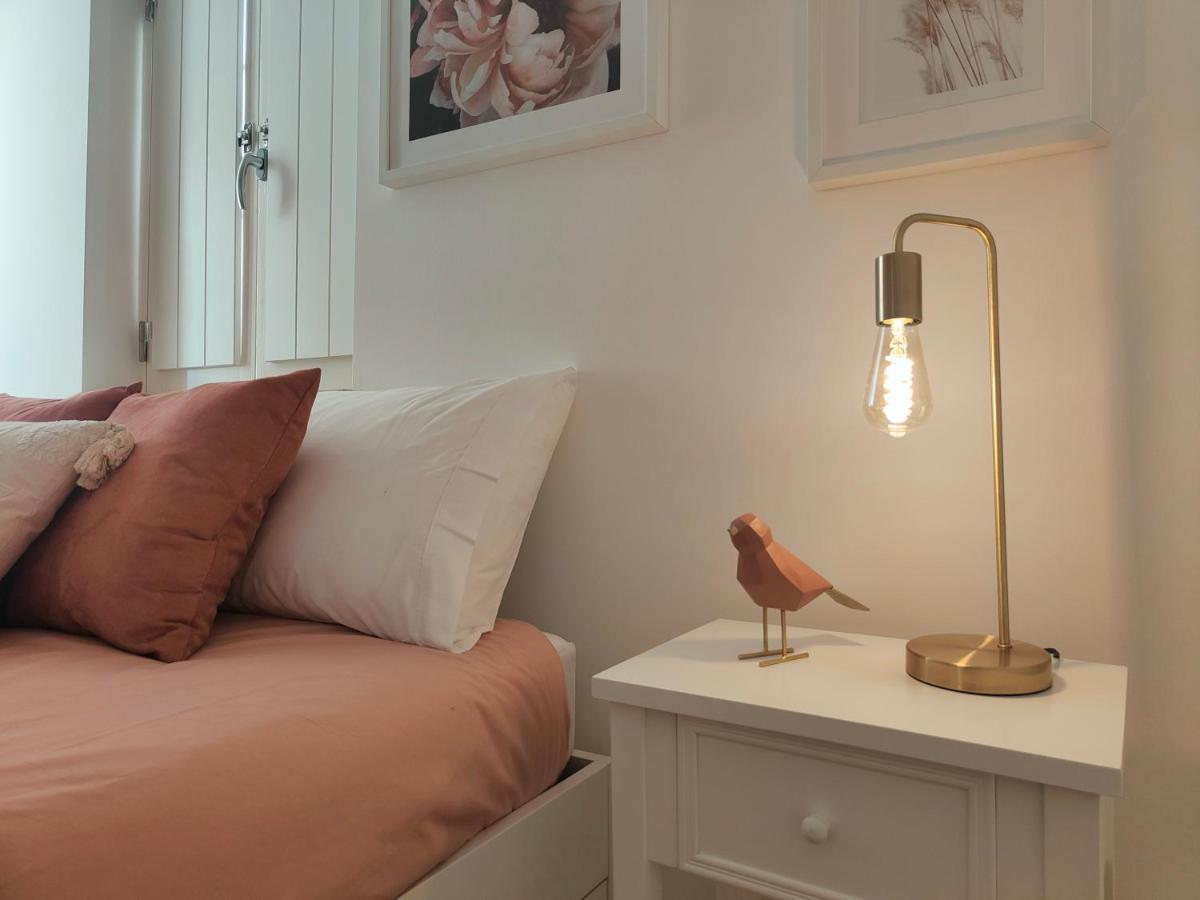 Appartamento Rose Essence Aparment - Exceptional Balcony Coimbra Esterno foto